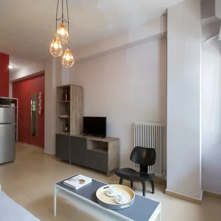 Apartment Under The Shade Of Acropolis By Yha